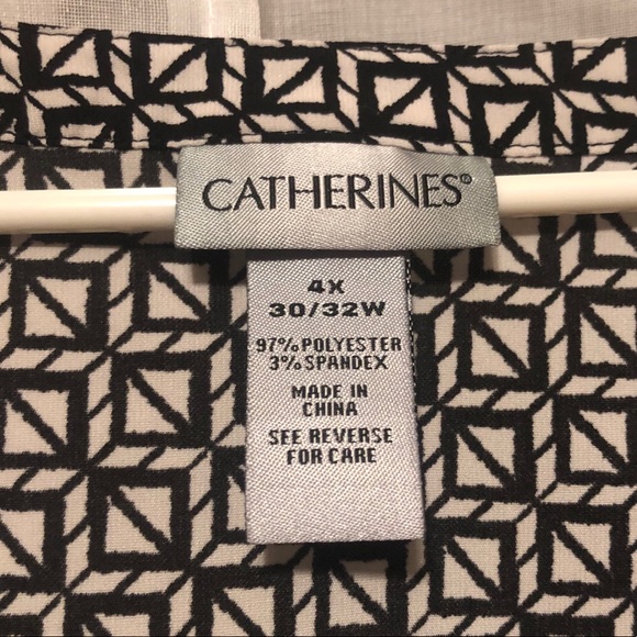 Catherines Shark Bite Hem Side Slit Top - Picture 5 of 5